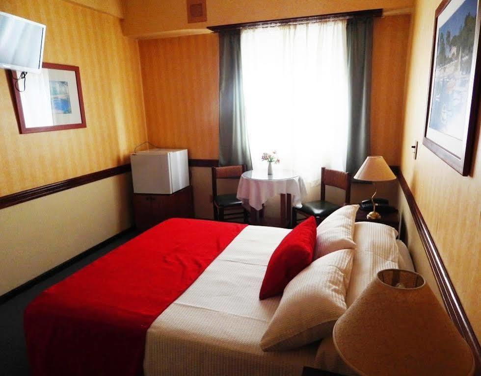 Hotel Atlantico Comodoro Rivadavia Buitenkant foto