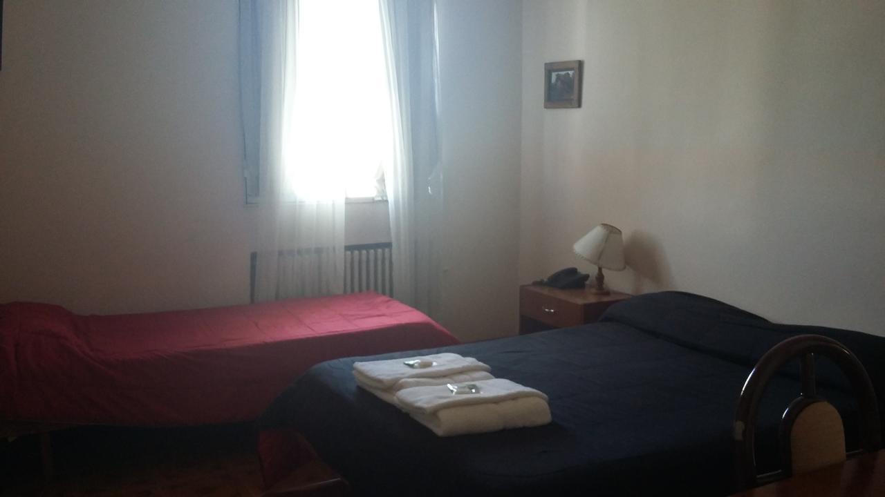 Hotel Atlantico Comodoro Rivadavia Buitenkant foto